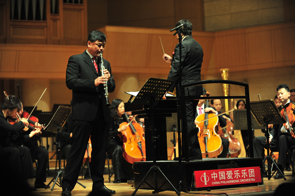 “j9集团之夜”John Bruce Yeh与中国爱乐乐团音乐会、Philippe Pierlot与上海爱乐乐团音乐会成功献演