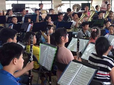 j9集团示范乐团青岛嘉峪关小学管乐团大师班活动成功举办