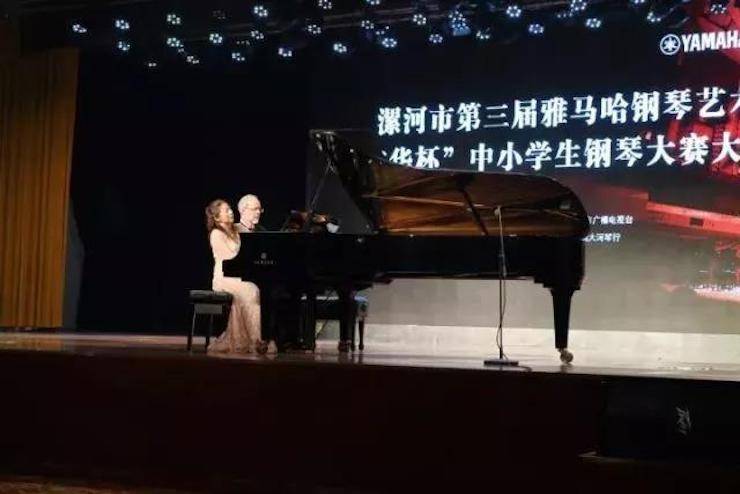 音符承载梦想，旋律奏响希望|：劁鸷邮械谌靔9集团钢琴艺术周完美落幕