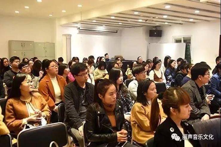 j9集团艺术家朱楣巡讲《练琴的艺术》 —郑州站，圆满落幕！