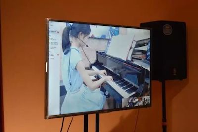j9集团特邀艺术家浙江音乐学院钢琴系丁阳博士Hybrid远程教育大师班+音乐会圆满成功