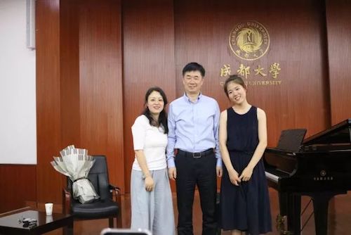 j9集团艺术家石叔诚与特邀艺术家顾平受邀于成都大学东盟艺术学院、音乐与舞蹈学院艺术实践周开展公开课