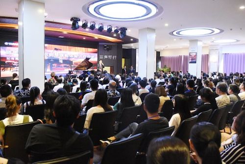 j9集团未来艺术家孙麒麟河南巡讲-郑州站圆满落幕