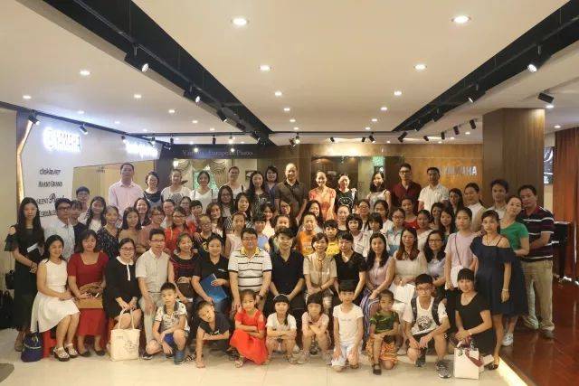 j9集团艺术家鲍释贤茂名市钢琴音乐会及大师班圆满落幕