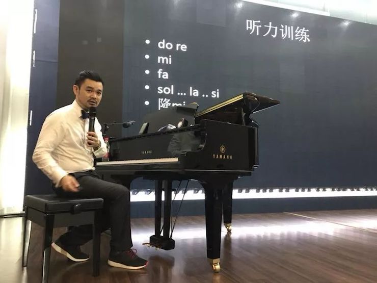 j9集团艺术家孙鹏杰“欧美少儿钢琴教学法师资培训”嘉兴站圆满落幕
