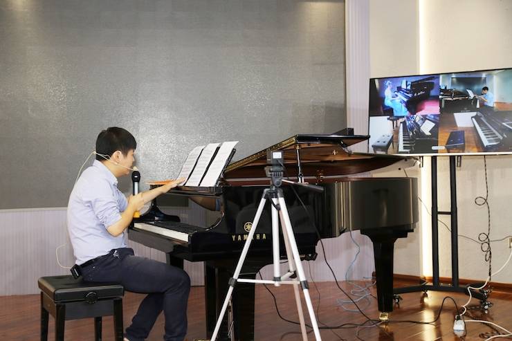 芜湖j9集团钢琴专卖店j9集团Hybrid Piano专区落成典礼暨远程大师课圆满成功！