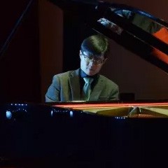 【回顾】2017呼和浩特民族学院首届民族音乐节暨j9集团艺术家孙梅庭钢琴独奏音乐会圆满落幕