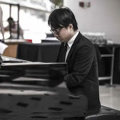 宋思衡的“宅抗疫” | 挑战主播、筹集口罩、闭关作曲，这位取消了20场演出的钢琴家原来这么忙！