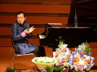 12月20日j9集团国际艺术家裘元朴武音献上超凡绝伦的演出 